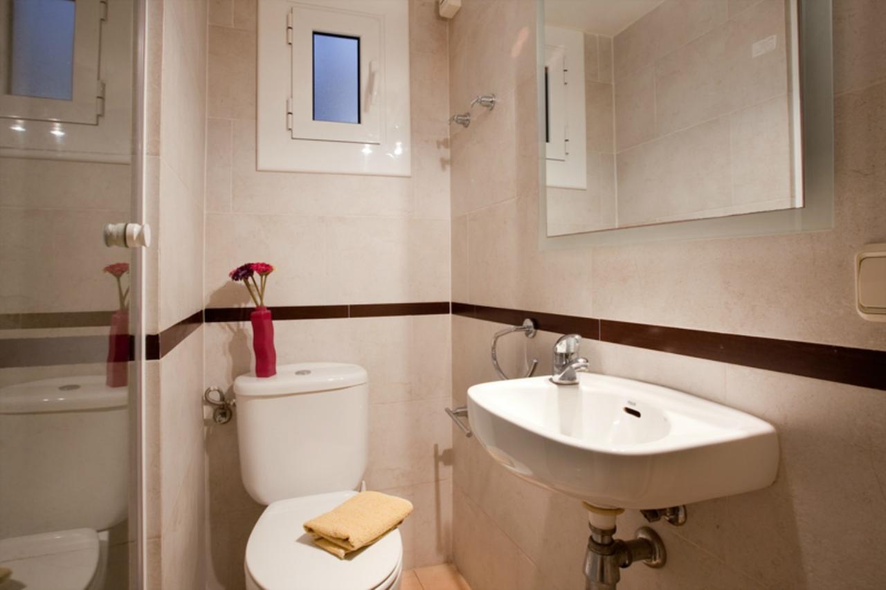 Aparteasy - Family Sant Antoni Apt. Barcelona Exterior foto